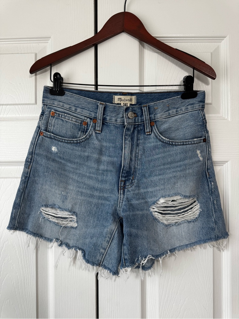 Madewell Relaxed Mid-Length Denim Shorts Women’s Size 25 Distressed Raw Hem